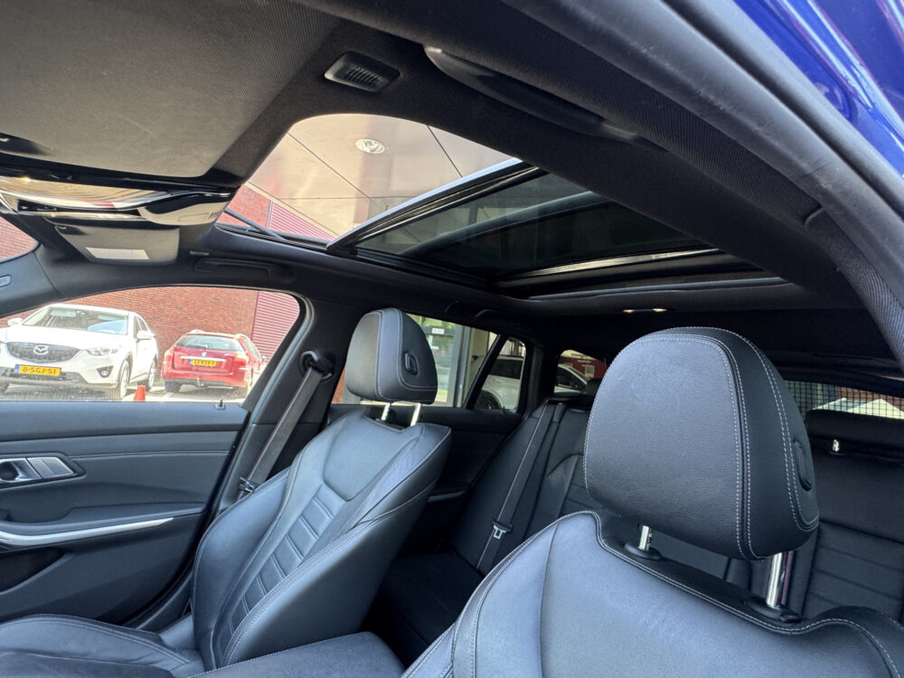 BMW 3 Serie Touring 330e Business Edition Plus // M-SPORT // PANO // LED // CRUISE // HARMAN/KARDON // STOEL & STUURWIELVERWARMING // TREKHA 11