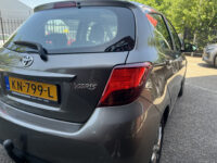 Toyota Yaris 1.3 VVT-i Trend 1E EIGENAAR - UNIEKE KMSTAND - NAP // TREKHAAK // CRUISE // CLIMA // NAVI // PARKEERCAMERA // 46
