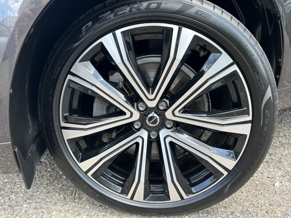 Volvo XC60 2.0 T8 Plug-in hybrid AWD Ultimate Dark 455PK! // ADAPT. CRUISE // PANODAK // HARMAN&KARDON // LEDER // ELEK. STOELEN+GEHEUGEN / 33