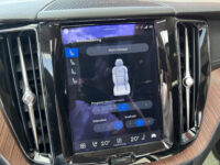 Volvo XC60 2.0 T8 Plug-in hybrid AWD Ultimate Dark 455PK! // ADAPT. CRUISE // PANODAK // HARMAN&KARDON // LEDER // ELEK. STOELEN+GEHEUGEN / 65