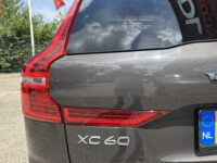 Volvo XC60 2.0 T8 Plug-in hybrid AWD Ultimate Dark 455PK! // ADAPT. CRUISE // PANODAK // HARMAN&KARDON // LEDER // ELEK. STOELEN+GEHEUGEN / 80