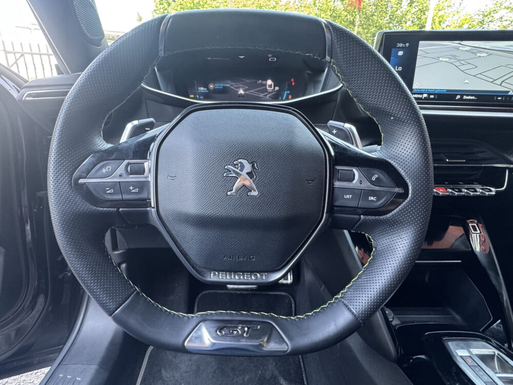 Peugeot 2008 1.2 PureTech GT 155PK!!! // NAVI // CAMERA // CRUISE // LED KOPLAMPEN // DAB RADIO // APPLE CARPLAY - ANDROID AUTO // VIRTUAL CO 12