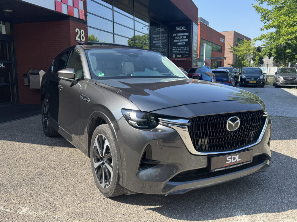 Mazda CX-60 2.5 e-SkyActiv PHEV Takumi FAB. GARANTIE TOT 13/10/2028 // SCHUIF-KANTELDAK // ELEK.KLEP // ADAPT. CRUISE // LEDER+GEHEUGEN STOE 2