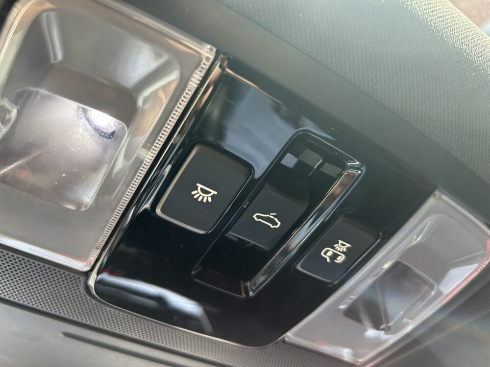 Kia ProCeed 1.6 T-GDI GT // FULL LED // SCHUIFKANTELDAK // JBL AUDIO // VIRTUAL COCKPIT // ADAPTIVE CRUISE // MEMORY SEAT // WINTERPACK // V 14