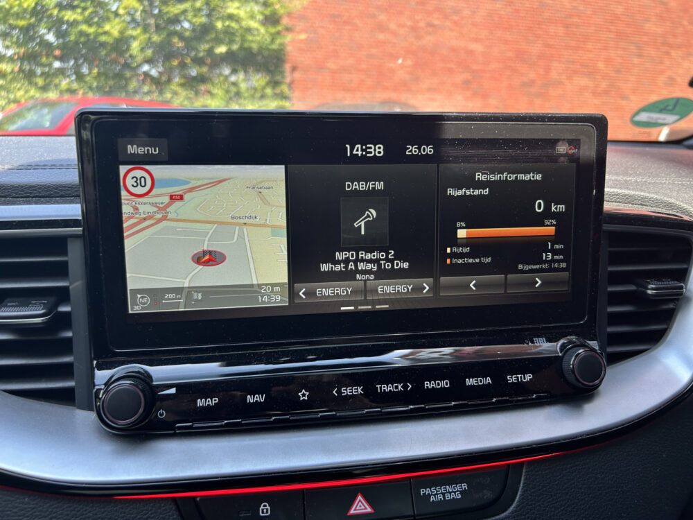 Kia ProCeed 1.6 T-GDI GT // FULL LED // SCHUIFKANTELDAK // JBL AUDIO // VIRTUAL COCKPIT // ADAPTIVE CRUISE // MEMORY SEAT // WINTERPACK // V 19