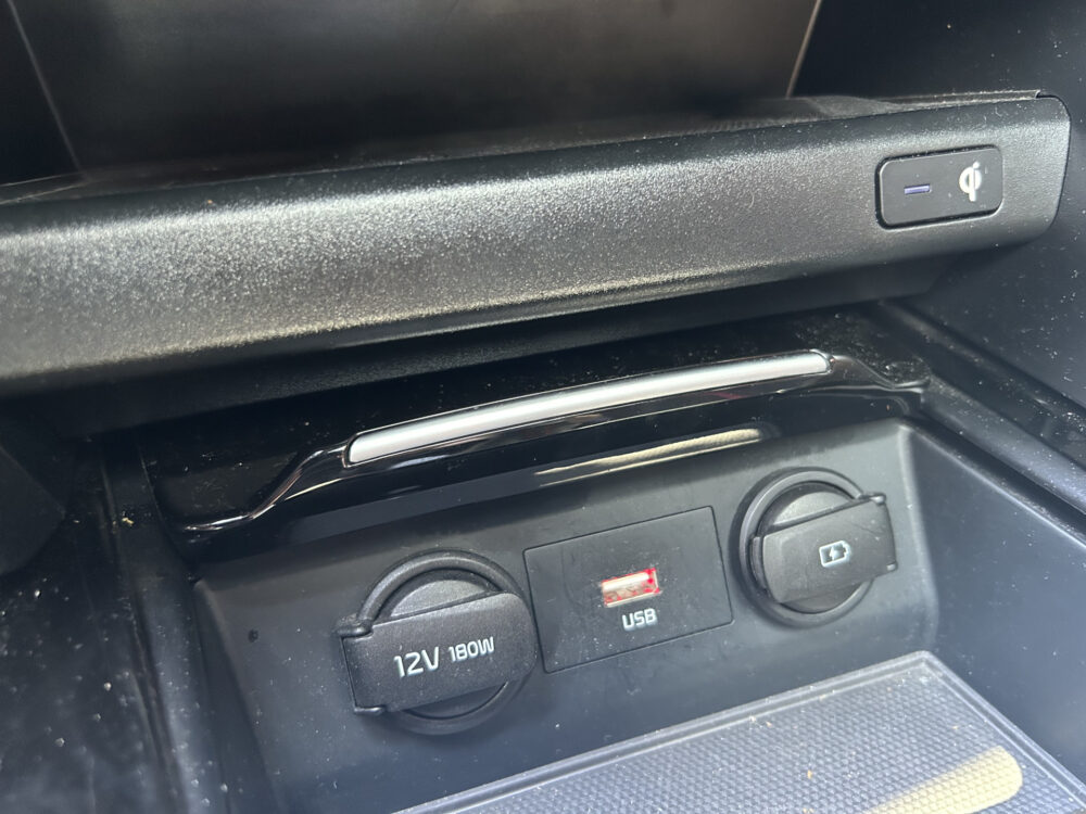 Kia ProCeed 1.6 T-GDI GT // FULL LED // SCHUIFKANTELDAK // JBL AUDIO // VIRTUAL COCKPIT // ADAPTIVE CRUISE // MEMORY SEAT // WINTERPACK // V 21