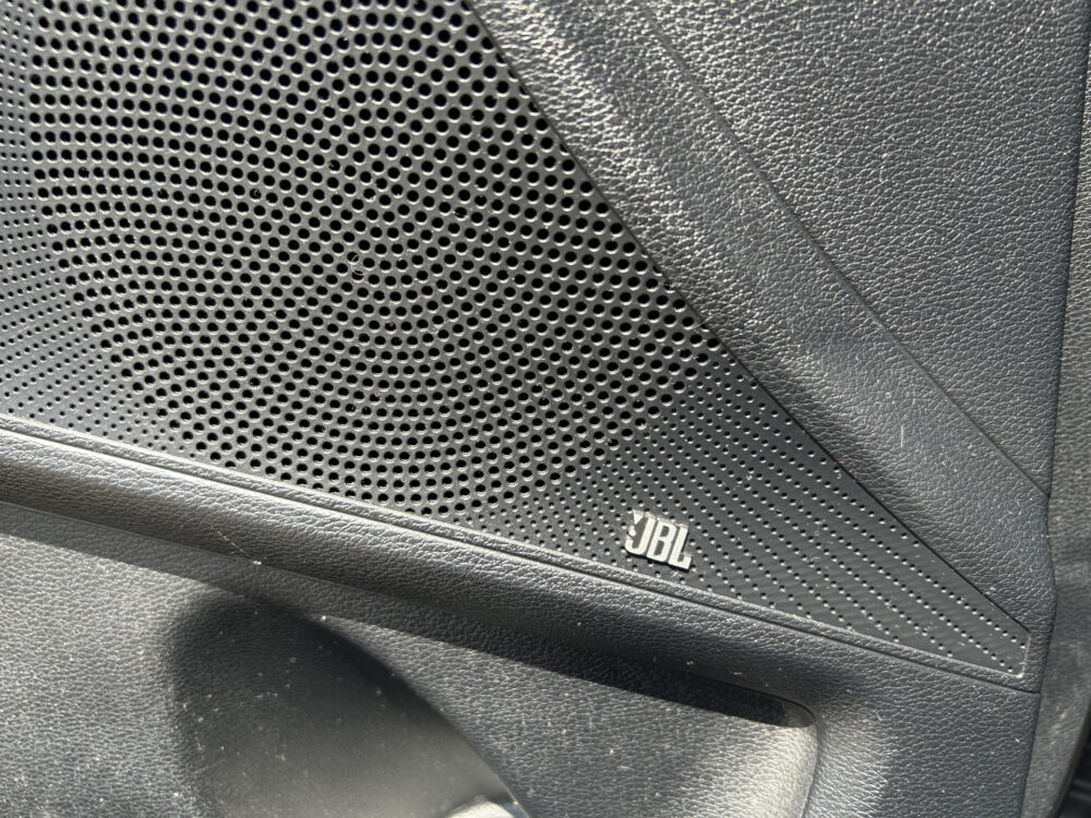 Kia ProCeed 1.6 T-GDI GT // FULL LED // SCHUIFKANTELDAK // JBL AUDIO // VIRTUAL COCKPIT // ADAPTIVE CRUISE // MEMORY SEAT // WINTERPACK // V 25