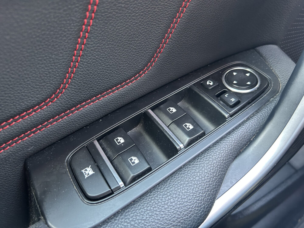 Kia ProCeed 1.6 T-GDI GT // FULL LED // SCHUIFKANTELDAK // JBL AUDIO // VIRTUAL COCKPIT // ADAPTIVE CRUISE // MEMORY SEAT // WINTERPACK // V 26