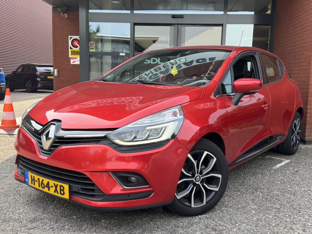 Renault Clio 0.9 TCe Intens // NAVI // PDC // CRUISE // STOELVERWARMING // DAB RADIO // CLIMA // 1