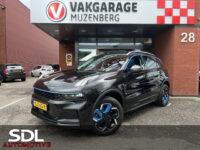 Lynk & Co 01 1.5 // INFINITY SOUND // SCHUIF-KANTELDAK // NAVI+CARPLAY // ELEK. ACHTERKLEP // ADAPTIVE CRUISE // STOELVERWARMING // 37