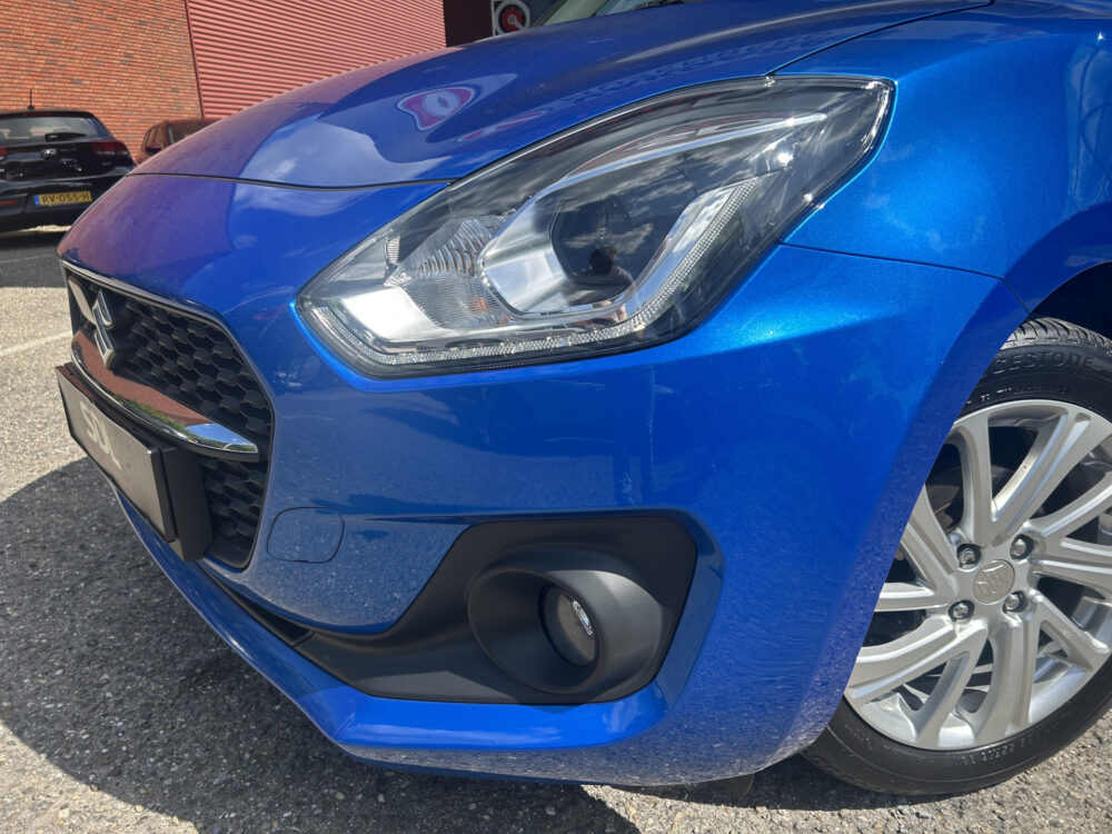 Suzuki Swift 1.2 Style Smart Hybrid // CAMERA // APPLE CARPLAY - ANDROID AUTO // STOELVERWARMING // AIRCO // ADAPTIVE CRUISE // PDC // TREKHA 27