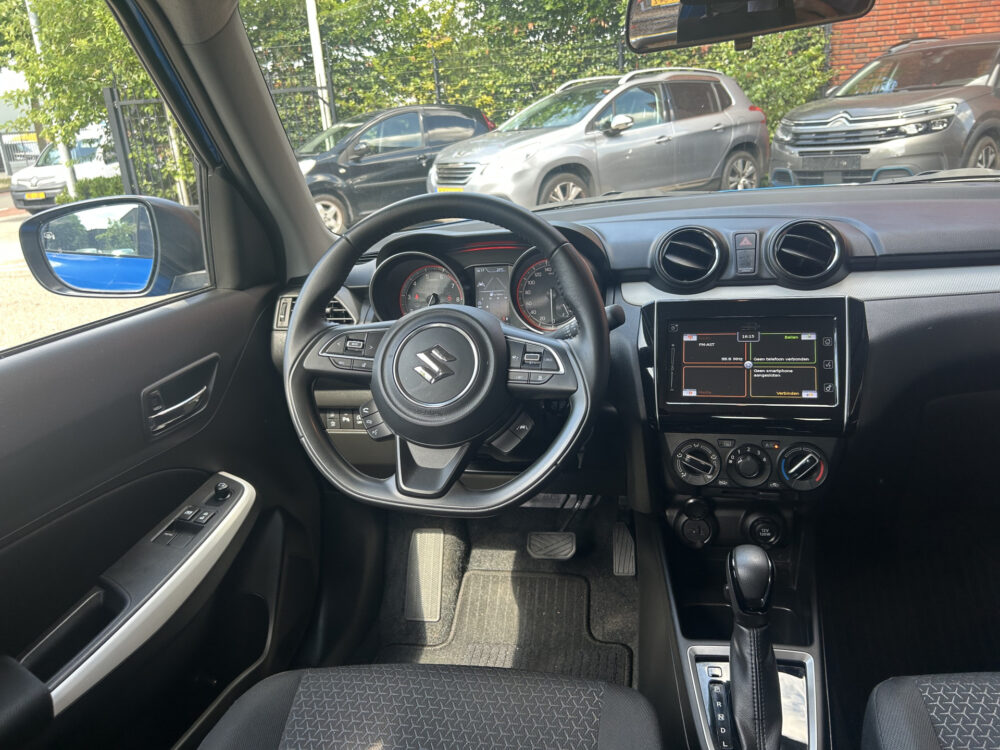 Suzuki Swift 1.2 Style Smart Hybrid // CAMERA // APPLE CARPLAY - ANDROID AUTO // STOELVERWARMING // AIRCO // ADAPTIVE CRUISE // PDC // TREKHA 7
