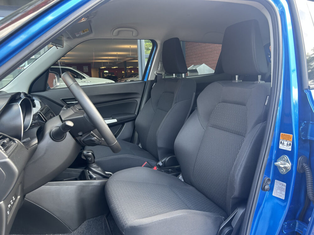 Suzuki Swift 1.2 Style Smart Hybrid // CAMERA // APPLE CARPLAY - ANDROID AUTO // STOELVERWARMING // AIRCO // ADAPTIVE CRUISE // PDC // TREKHA 8