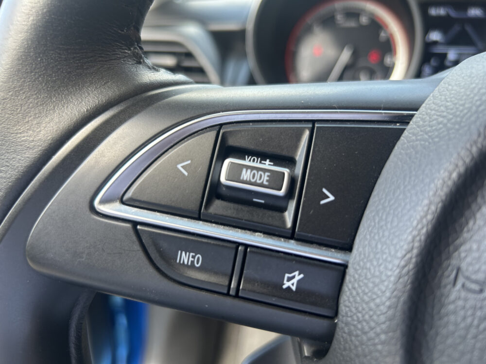 Suzuki Swift 1.2 Style Smart Hybrid // CAMERA // APPLE CARPLAY - ANDROID AUTO // STOELVERWARMING // AIRCO // ADAPTIVE CRUISE // PDC // TREKHA 9
