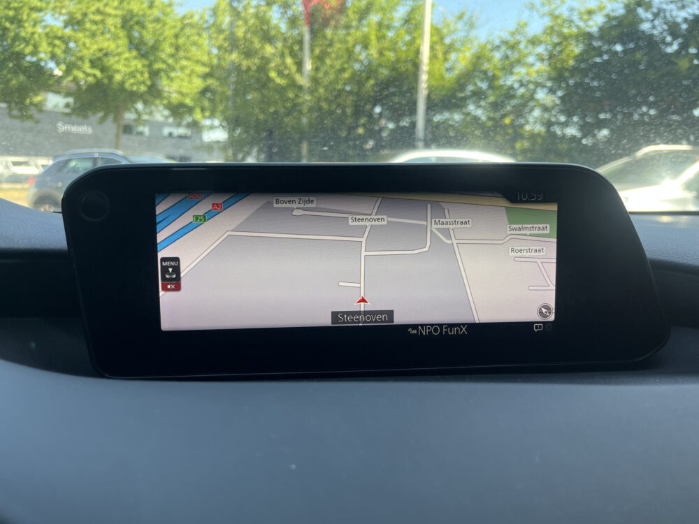 Mazda 3 2.0 e-SkyActiv-X M Hybrid 180 Luxury // HEAD-UP DISPLAY // DODEHOEK // BOSE // ELEK.STOEL+GEHEUGEN // LEDER // 360 CAMERA // 29