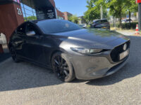 Mazda 3 2.0 e-SkyActiv-X M Hybrid 180 Luxury // HEAD-UP DISPLAY // DODEHOEK // BOSE // ELEK.STOEL+GEHEUGEN // LEDER // 360 CAMERA // 46