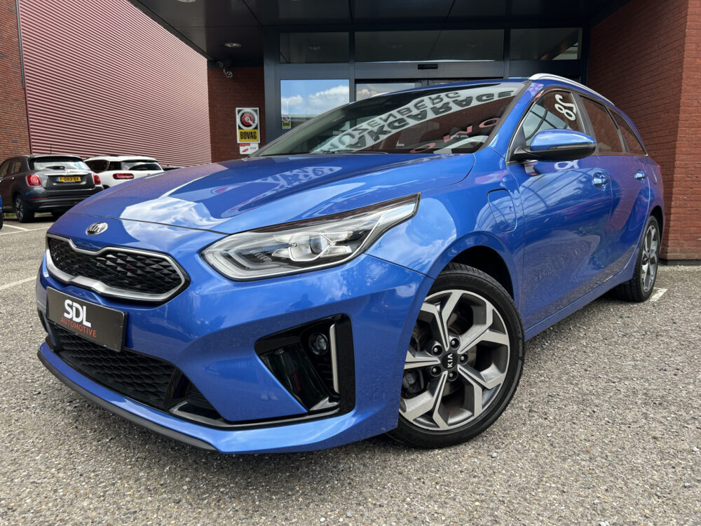Kia Ceed Sportswagon 1.6 GDI PHEV DynamicPlusLine // FULL LED // VIRTUAL COCKPIT // NAVI + CARPLAY // KEYLESS // CAMERA // HALF-LEDER 1