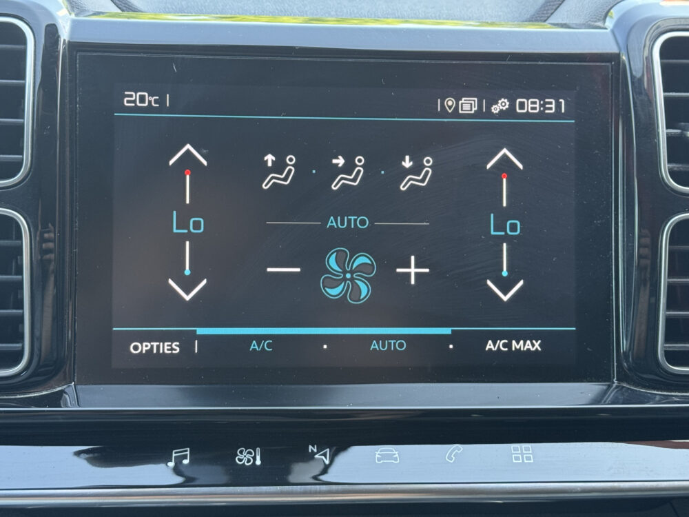 Citroën C5 Aircross 1.2 PureTech Business // NAVI // CAMERA // TREKHAAK // CLIMA // CRUISE // DODENHOEK SENSOR // 13