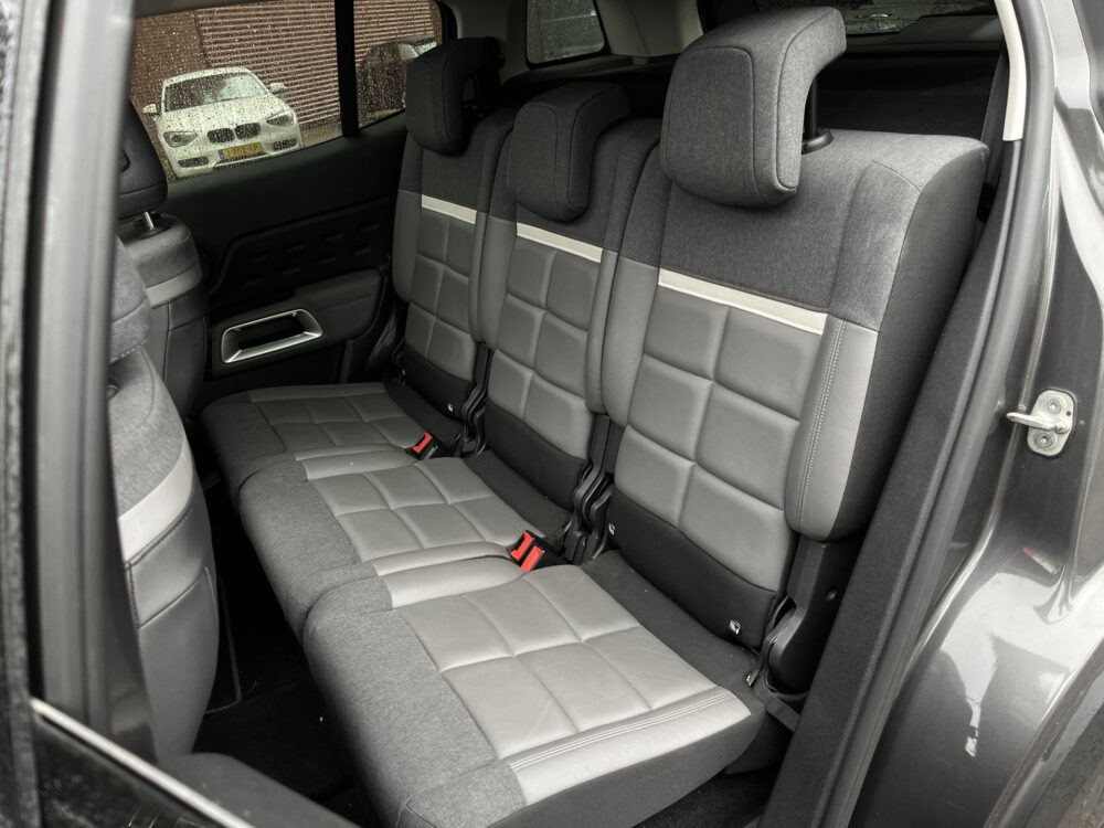 Citroën C5 Aircross 1.6 Plug-in Hybrid 225 Shine // SCHUIF-KANTELDAK // LEDER+ELEK. STOEL // ADAPT. CRUISE // 60 CAMERA+SENSOREN // DODEHOEK // 19