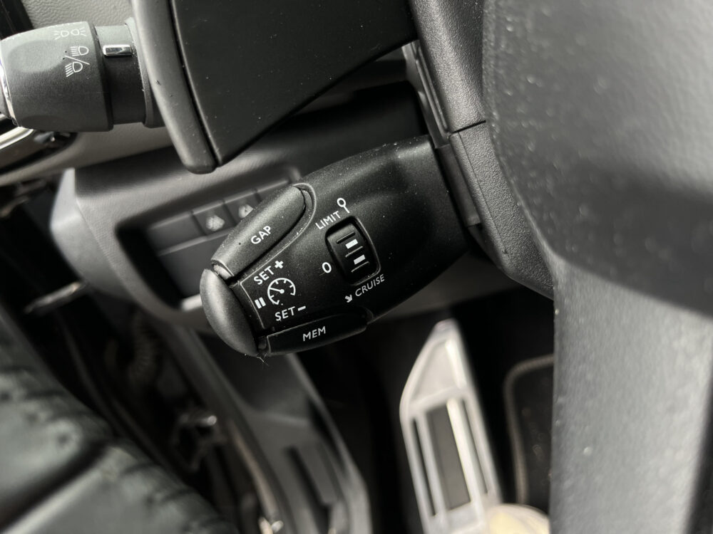 Citroën C5 Aircross 1.6 Plug-in Hybrid 225 Shine // SCHUIF-KANTELDAK // LEDER+ELEK. STOEL // ADAPT. CRUISE // 60 CAMERA+SENSOREN // DODEHOEK // 26