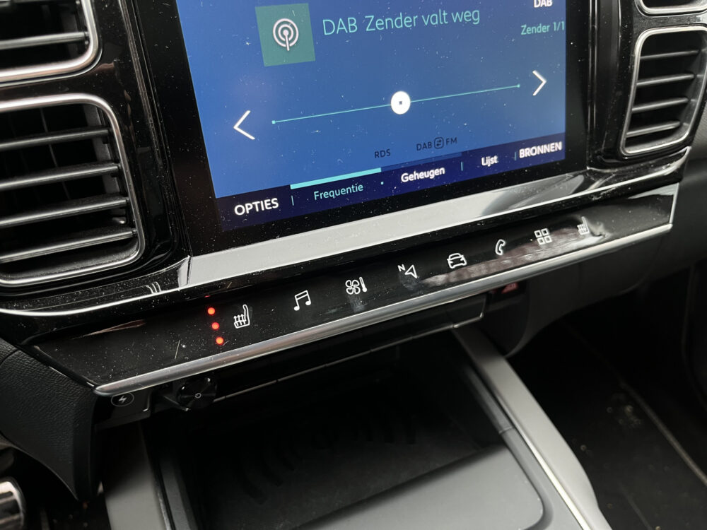 Citroën C5 Aircross 1.6 Plug-in Hybrid 225 Shine // SCHUIF-KANTELDAK // LEDER+ELEK. STOEL // ADAPT. CRUISE // 60 CAMERA+SENSOREN // DODEHOEK // 31