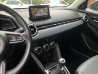 Mazda 2 1.5 Skyactiv-G Signature // LED // DODEHOEK // LEDER-ALCANTARA // CLIMA // STOEL+STUURVERWARMING // NAVI+CARPLAY // 61