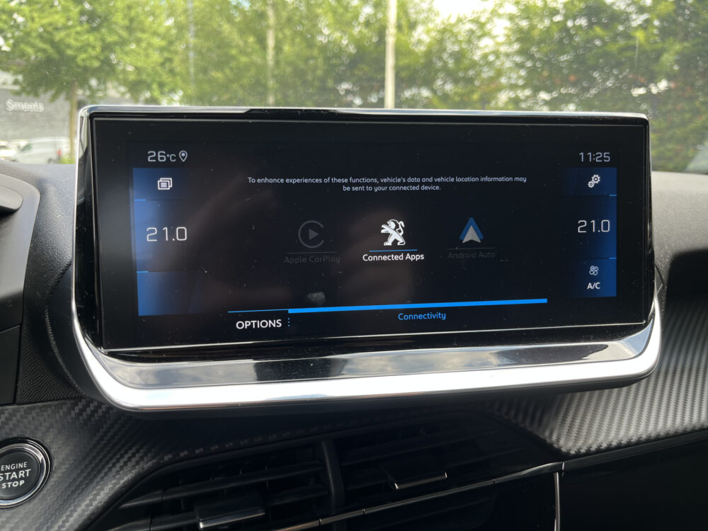 Peugeot 2008 1.2 PureTech Allure // LED // HALF LEDER // 3D COCKPIT // CAMERA+SENSOREN // NAVI+CARPLAY // 27