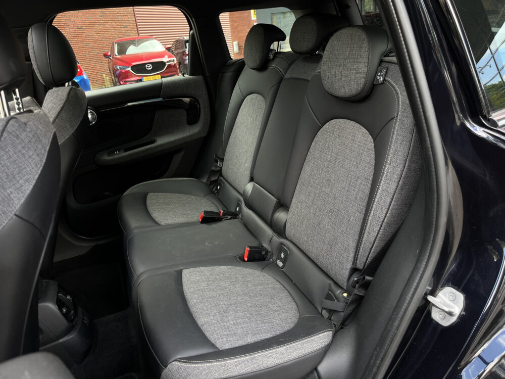 MINI Countryman 1.5 Cooper S E ALL4 Classic // HALF LEDER // SCHUIF-KANTELDAK // KEYLESS // HEAD-UP DISPLAY // ELEK. KLEP // CAMERA+SENSOREN //  19