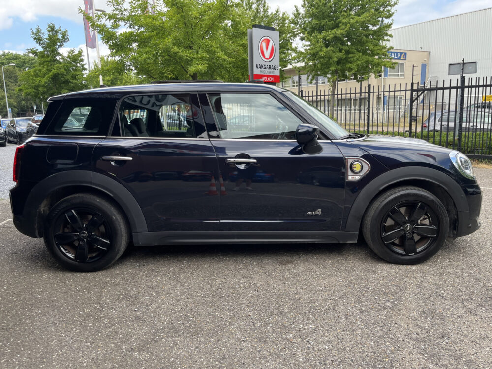 MINI Countryman 1.5 Cooper S E ALL4 Classic // HALF LEDER // SCHUIF-KANTELDAK // KEYLESS // HEAD-UP DISPLAY // ELEK. KLEP // CAMERA+SENSOREN //  21