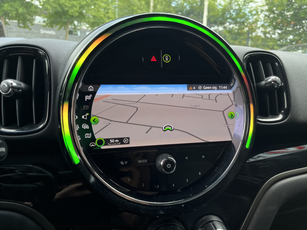 MINI Countryman 1.5 Cooper S E ALL4 Classic // HALF LEDER // SCHUIF-KANTELDAK // KEYLESS // HEAD-UP DISPLAY // ELEK. KLEP // CAMERA+SENSOREN //  30