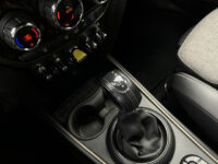 MINI Countryman 1.5 Cooper S E ALL4 Classic // HALF LEDER // SCHUIF-KANTELDAK // KEYLESS // HEAD-UP DISPLAY // ELEK. KLEP // CAMERA+SENSOREN //  65