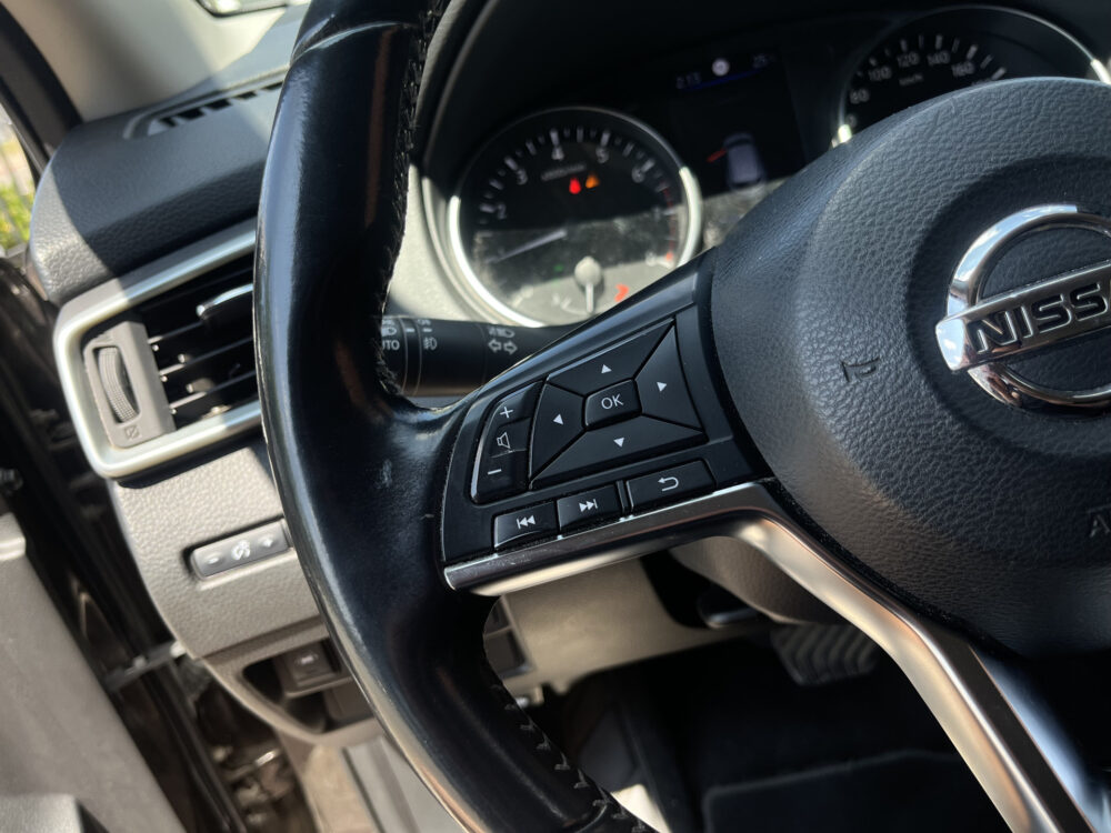 Nissan QASHQAI 1.3 DIG-T N-Connecta // ADAPT. CRUISE // 360 CAMERA+SENSOREN // KEYLESS // DODEHOEK // TREKHAAK // NAVI+CARPLAY // STOELVERWARMI 23