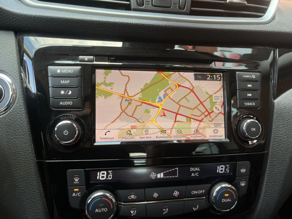 Nissan QASHQAI 1.3 DIG-T N-Connecta // ADAPT. CRUISE // 360 CAMERA+SENSOREN // KEYLESS // DODEHOEK // TREKHAAK // NAVI+CARPLAY // STOELVERWARMI 30