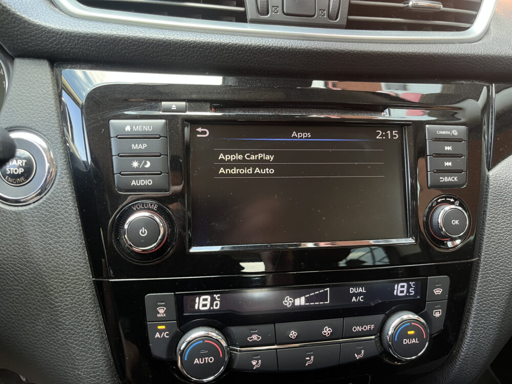 Nissan QASHQAI 1.3 DIG-T N-Connecta // ADAPT. CRUISE // 360 CAMERA+SENSOREN // KEYLESS // DODEHOEK // TREKHAAK // NAVI+CARPLAY // STOELVERWARMI 32