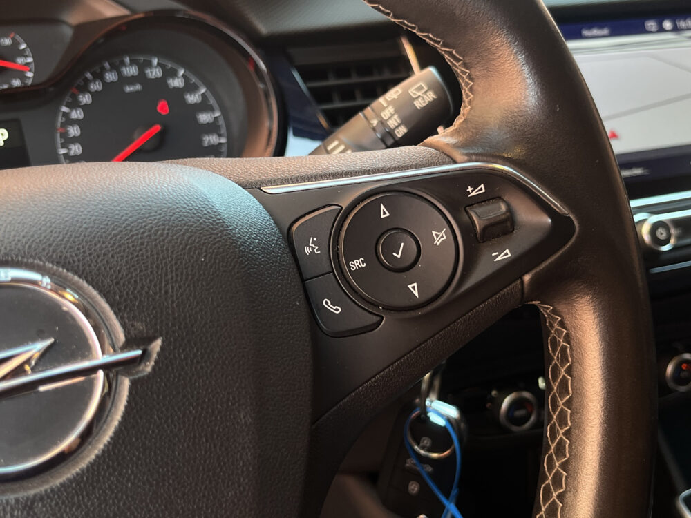 Opel Crossland X 1.2 Turbo Innovation // CAMERA+SENSOREN // NAVI+CARPLAY // CLIMA // CRUISE // 20