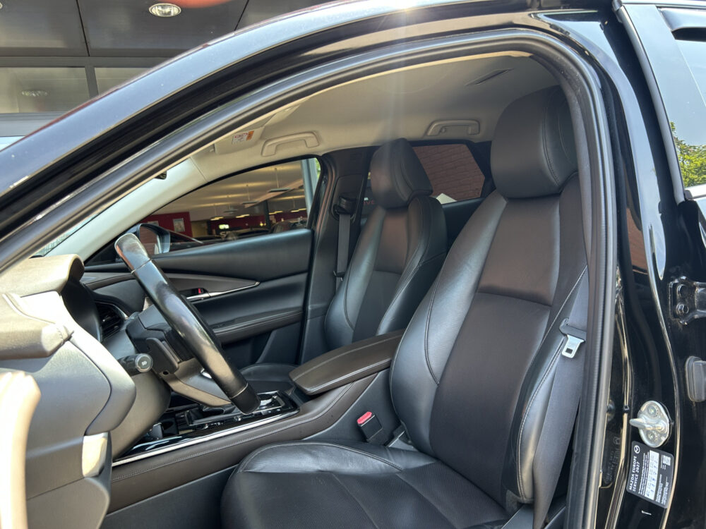 Mazda CX-30 2.0 e-SkyActiv-X M Hybrid 187 PK!! Luxury // FULL LED // 360 CAMERA // NAVI + CARPLAY // MEMORY SEAT // BOSE AUDIO // HUD // ADA 8