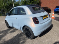 Fiat 500C La Prima 42 kWh SOH 92%!! // CABRIO // ADAPTIEVE CRUISE // PARKEERCAMERA // NAVI+CARPLAY // KEYLESS // LED // 35