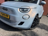 Fiat 500C La Prima 42 kWh SOH 92%!! // CABRIO // ADAPTIEVE CRUISE // PARKEERCAMERA // NAVI+CARPLAY // KEYLESS // LED // 43