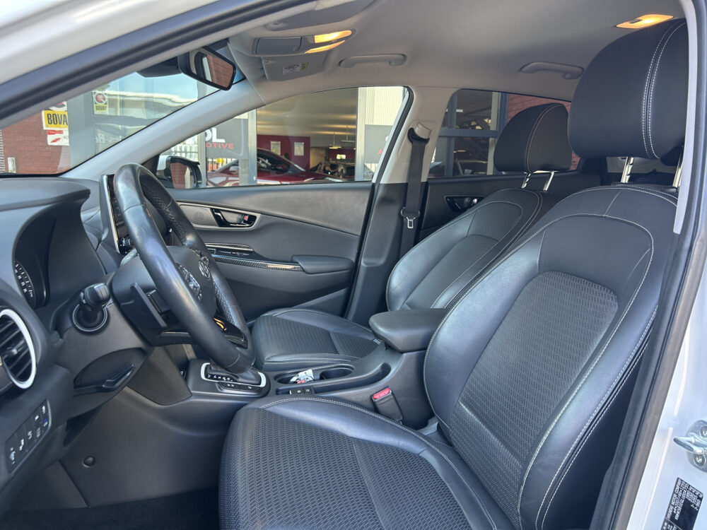 Hyundai KONA 1.6 GDI HEV Premium // FULL LED // NAVI + CARPLAY // ELEK. STOELEN // KEYLESS // ADAPTIVE CRUISE // STOEL VERWARMING + VERKOELIN 8