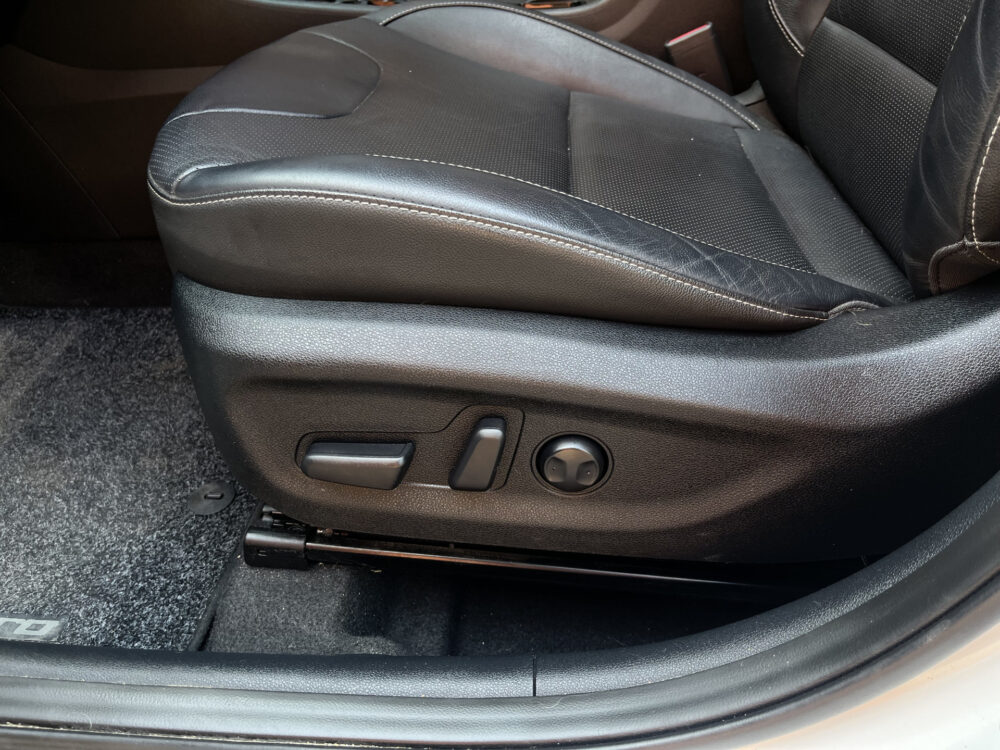 Kia Niro 1.6 GDi Hybrid ExecutiveLine // SCHUIF-KANTELDAK // LEDER // ELEK.STOEL+GEHEUGEN // DODEHOEK // JBL // KEYLESS // STOELVERKOELIN 19