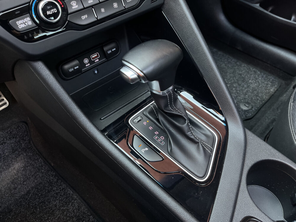 Kia Niro 1.6 GDi Hybrid ExecutiveLine // SCHUIF-KANTELDAK // LEDER // ELEK.STOEL+GEHEUGEN // DODEHOEK // JBL // KEYLESS // STOELVERKOELIN 26