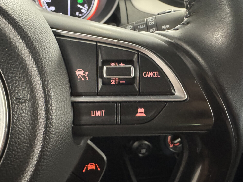 Suzuki Swift 1.2 Style Smart Hybrid // NAVI // CAMERA // STOELVERWARMING // ADAPTIVE CRUISE // AIRCO // 13