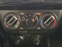 Suzuki Swift 1.2 Style Smart Hybrid // NAVI // CAMERA // STOELVERWARMING // ADAPTIVE CRUISE // AIRCO // 53