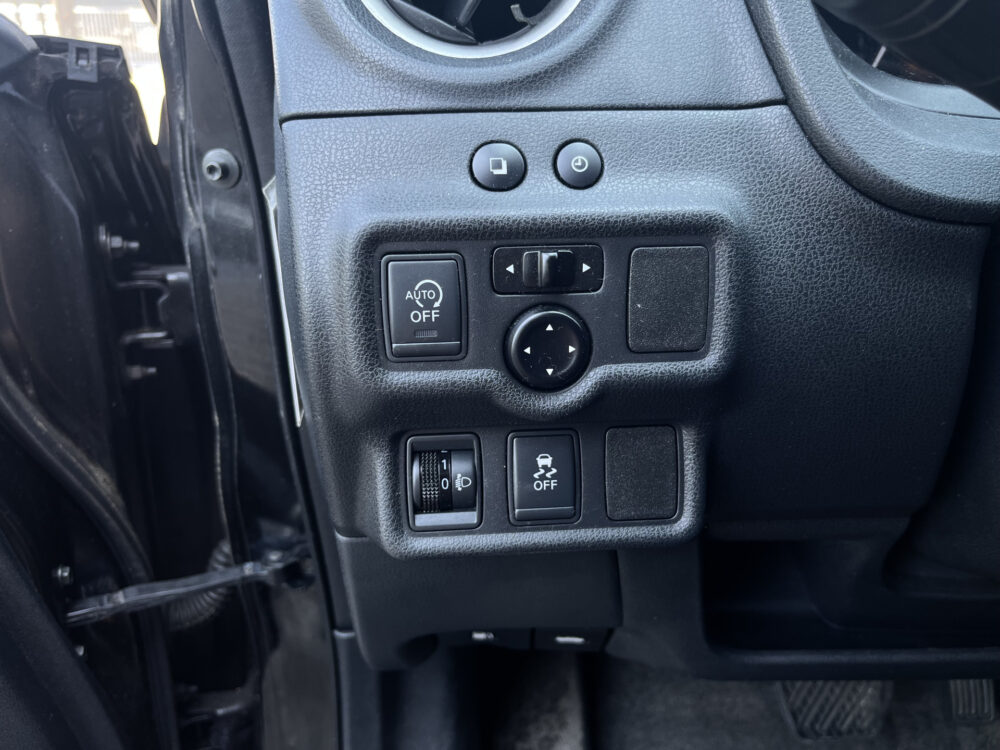 Nissan Note 1.2 DIG-S Black Edition // NAVI // CRUISE CONTROL // BLUETOOTH // AIRCO // 17