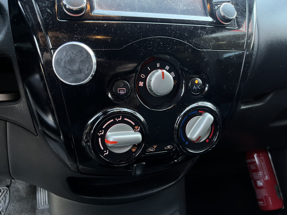 Nissan Note 1.2 DIG-S Black Edition // NAVI // CRUISE CONTROL // BLUETOOTH // AIRCO // 21