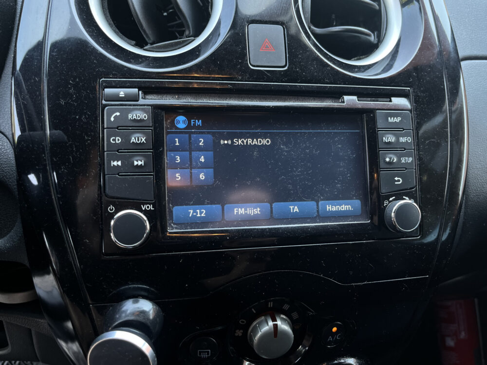 Nissan Note 1.2 DIG-S Black Edition // NAVI // CRUISE CONTROL // BLUETOOTH // AIRCO // 23