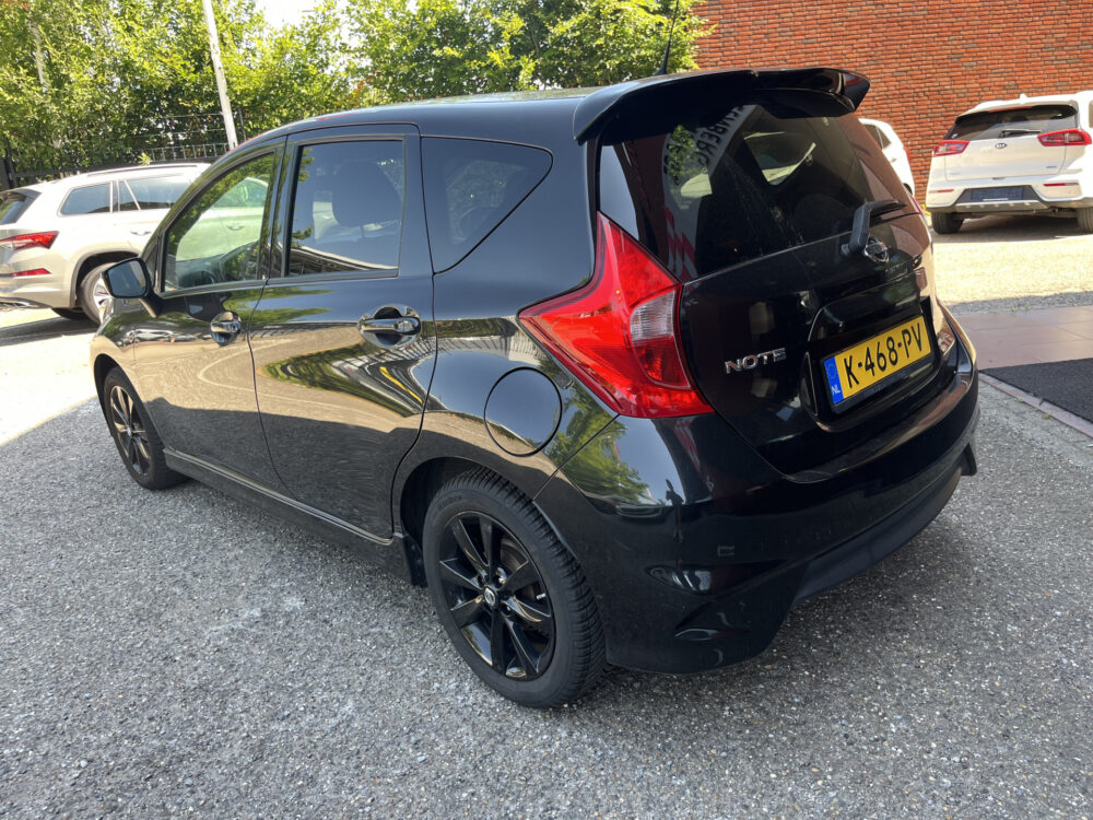 Nissan Note 1.2 DIG-S Black Edition // NAVI // CRUISE CONTROL // BLUETOOTH // AIRCO // 3