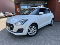 Suzuki Swift 1.2 Style Smart Hybrid // DODEHOEK // ADAPT. CRUISE // CAMERA+SENSOREN // STOELVERWARMING // APPLE-ANDROID AUTO // 32