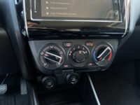 Suzuki Swift 1.2 Style Smart Hybrid // DODEHOEK // ADAPT. CRUISE // CAMERA+SENSOREN // STOELVERWARMING // APPLE-ANDROID AUTO // 52