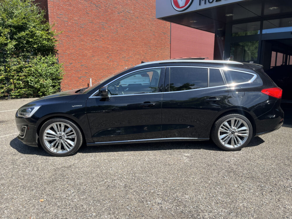 Ford FOCUS Wagon 1.5 EcoBoost Vignale // LEDER+ELEK STOEL // SCHUIF-KANTELDAK // HEAD-UP DISPLAY // B&O SOUND // KEYLESS // CAMERA // WINTERPACK  2